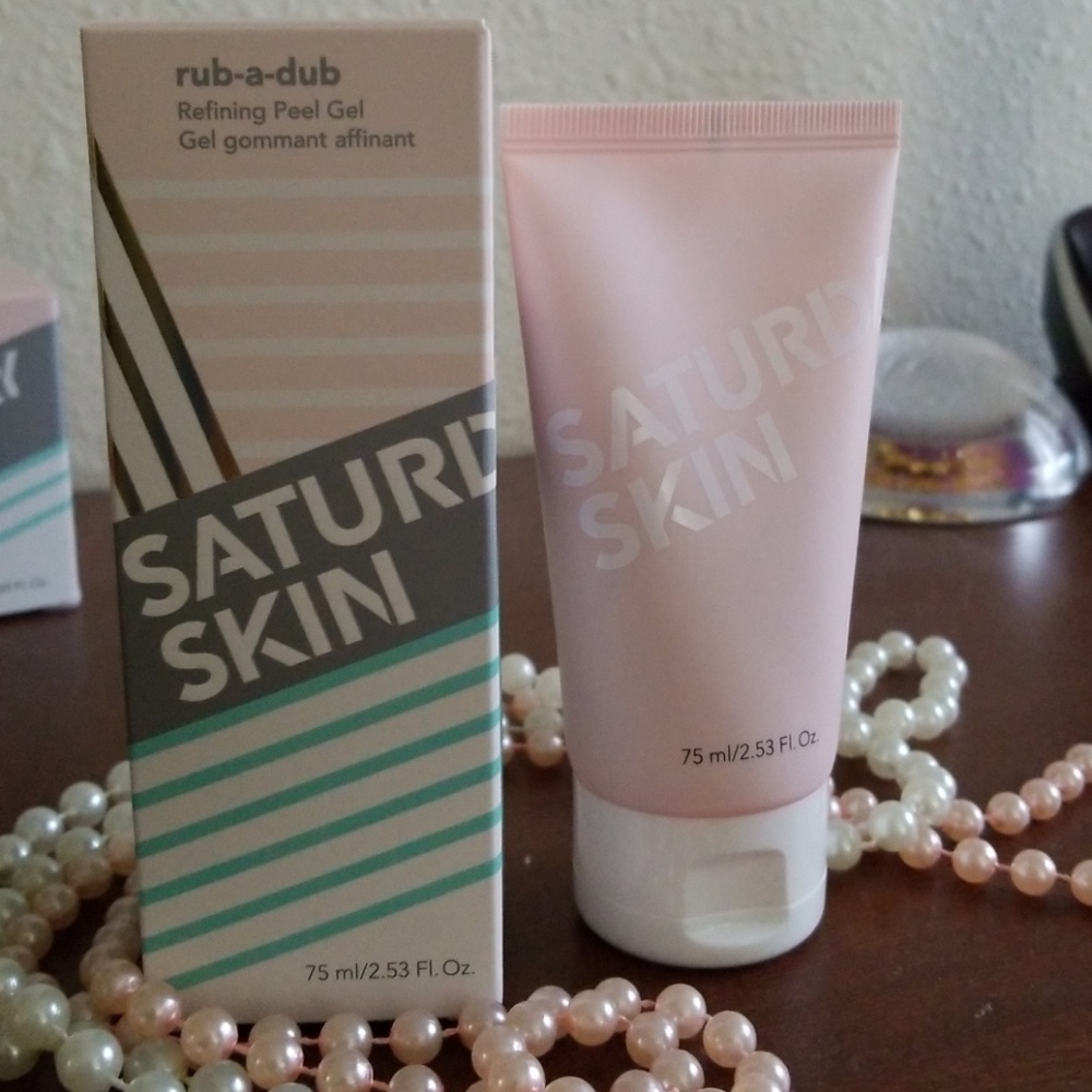 Saturday Skin Peel Gel
